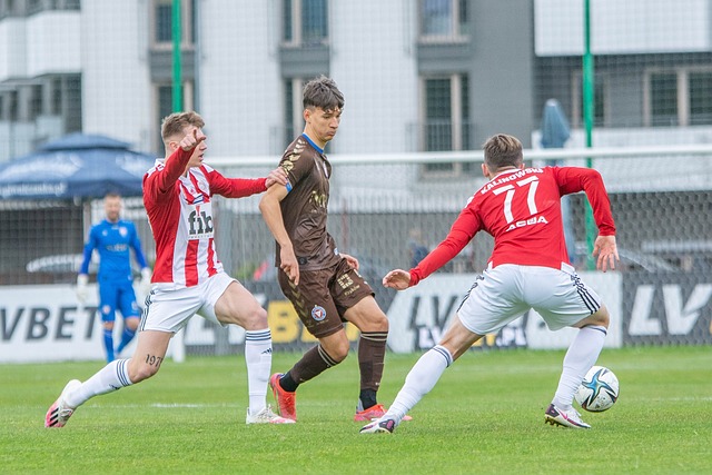 蓝月亮的强 蓝月亮的强